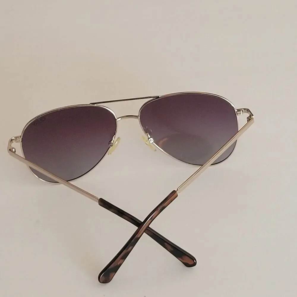 QUAY AUSTRALIA Still Standing Sunglasses Gold/Taupe Aviator